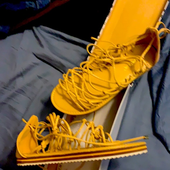 gladiator sandals - Picture 1 of 2